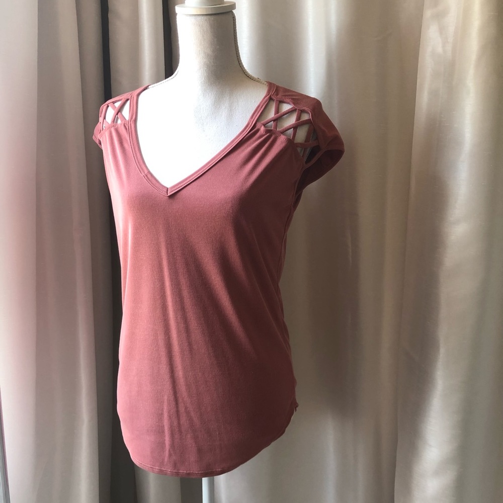 Nwt Chroma Tale Dark Blush or Mauve top